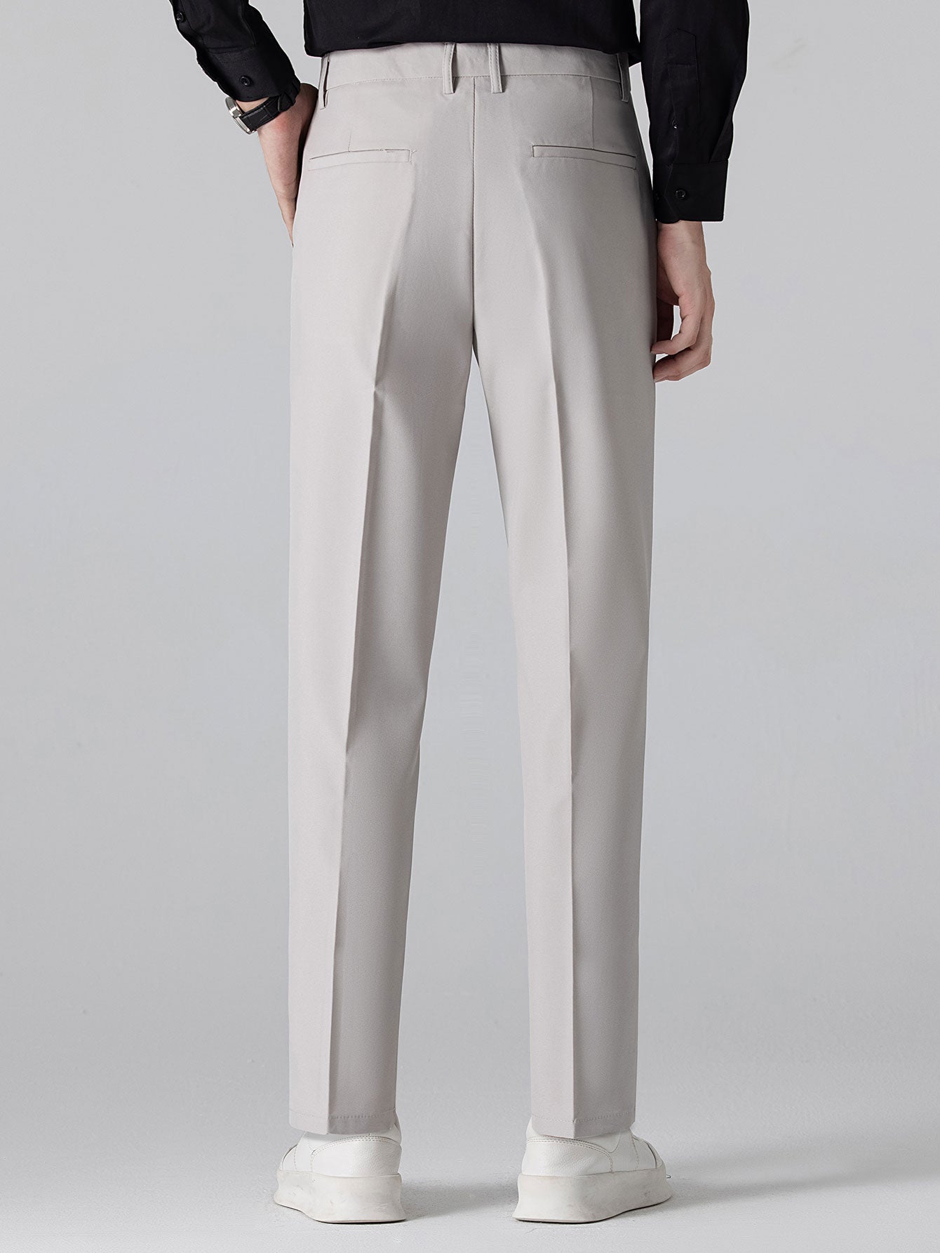Twist Jacquard V Neck Polo & Slim Fit Tapered Trousers
