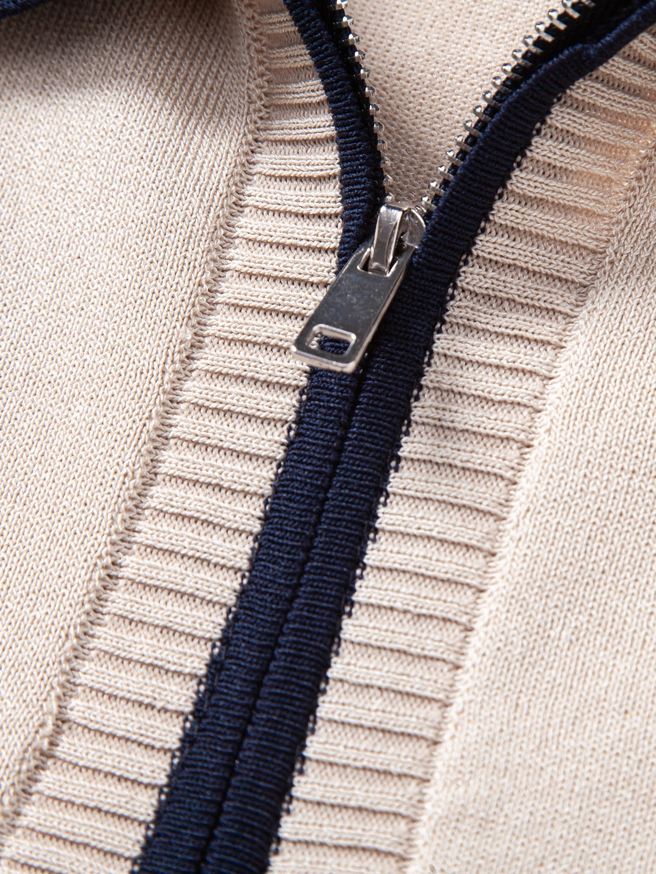 Contrast Trim Zipper Knit Polo & Slim Fit Tapered Trousers
