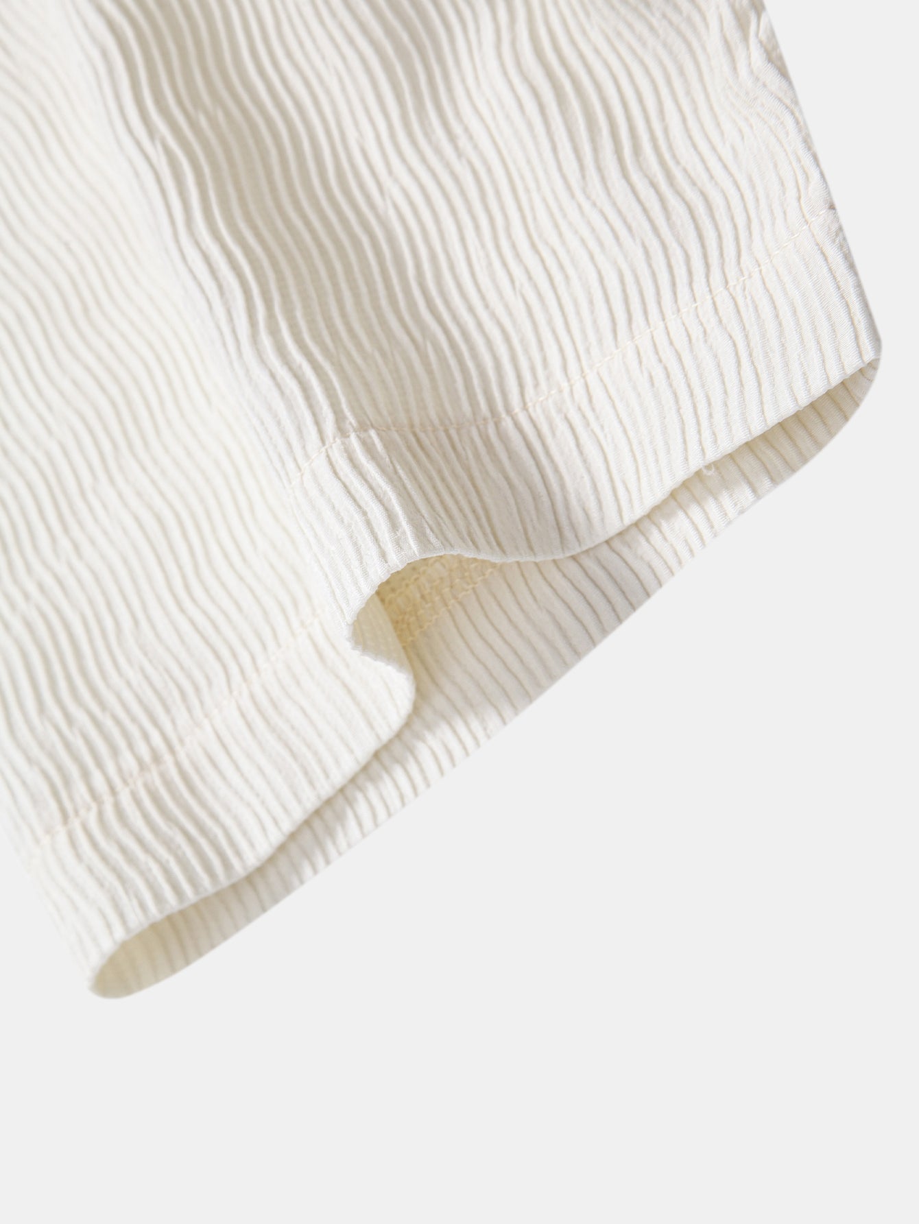 Textured Seersucker Short Sleeve Shirt & Drawstring 6“ Shorts Set