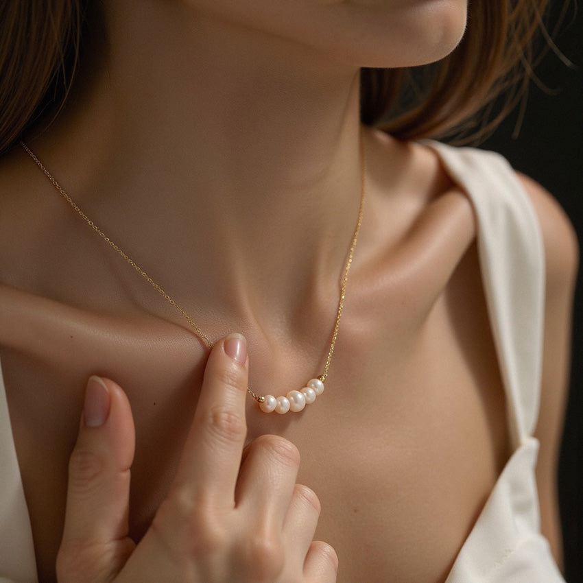 Pearl Cluster Necklace (Bundle)