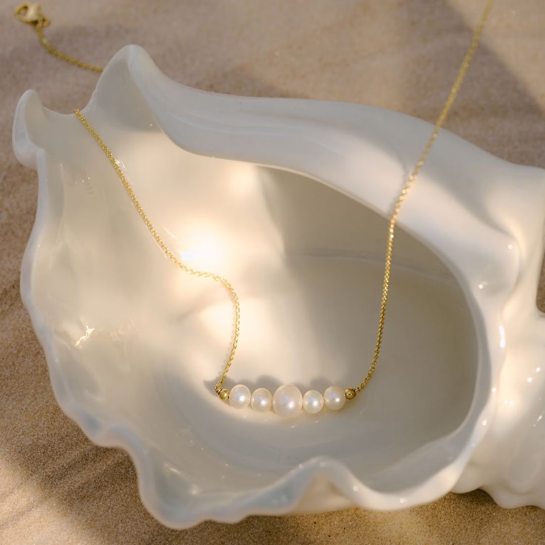 Pearl Cluster Necklace (Bundle)