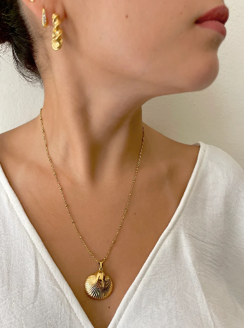 Beach Seashell Necklace (Bundle)
